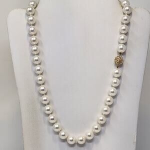 Faux Pearl White Glass Bead Strand Necklace Crystal Pave Closure Classic Career